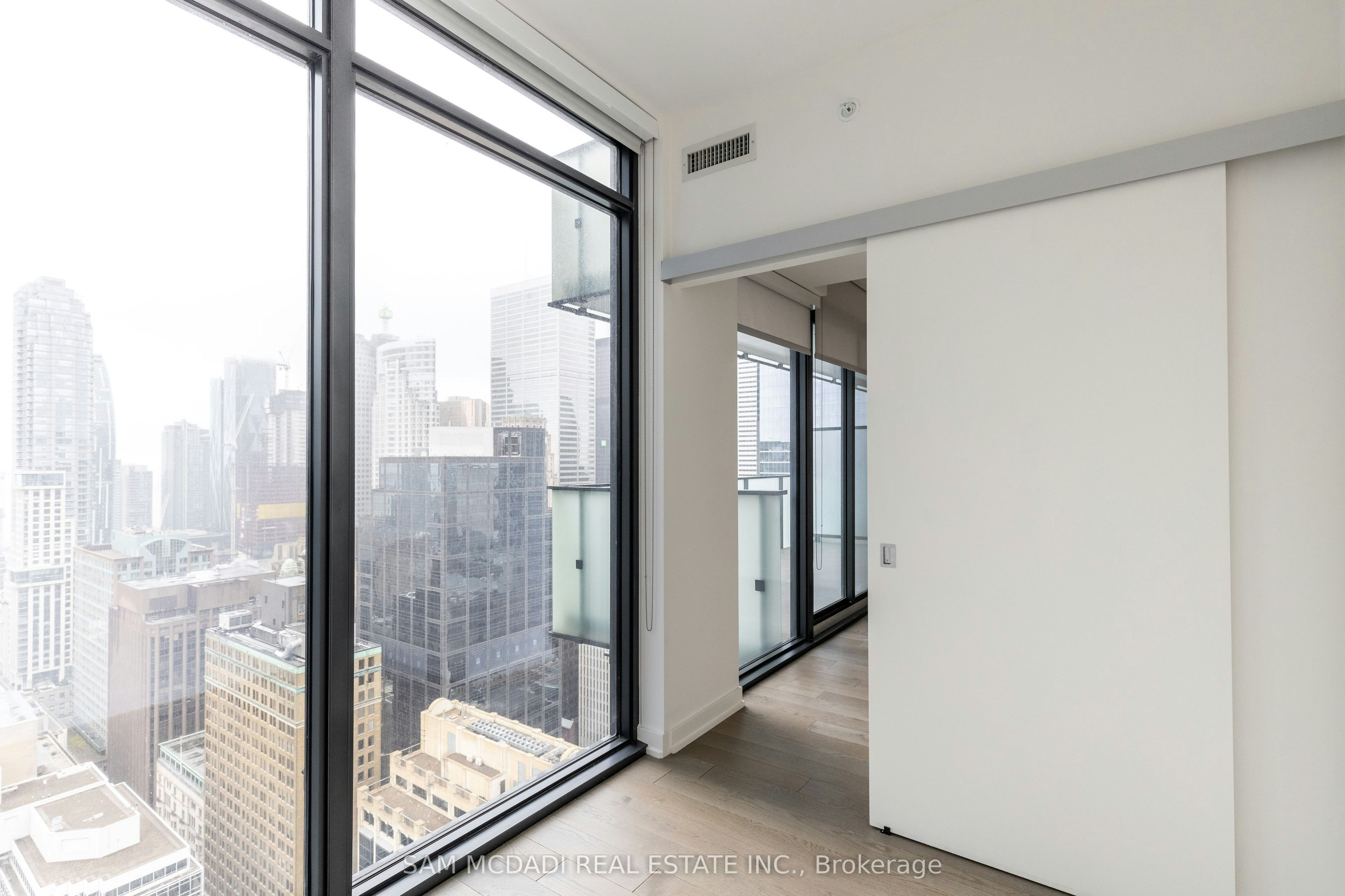 3608-20 Lombard Street, Toronto, ON, M5C 0A7 - 15