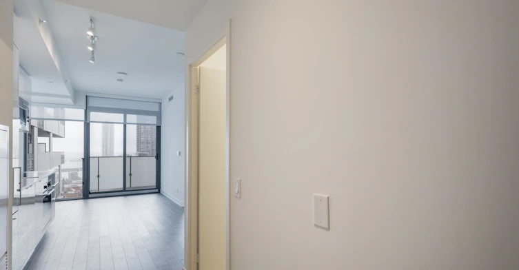 3608-20 Lombard Street, Toronto, ON, M5C 0A7 - 3