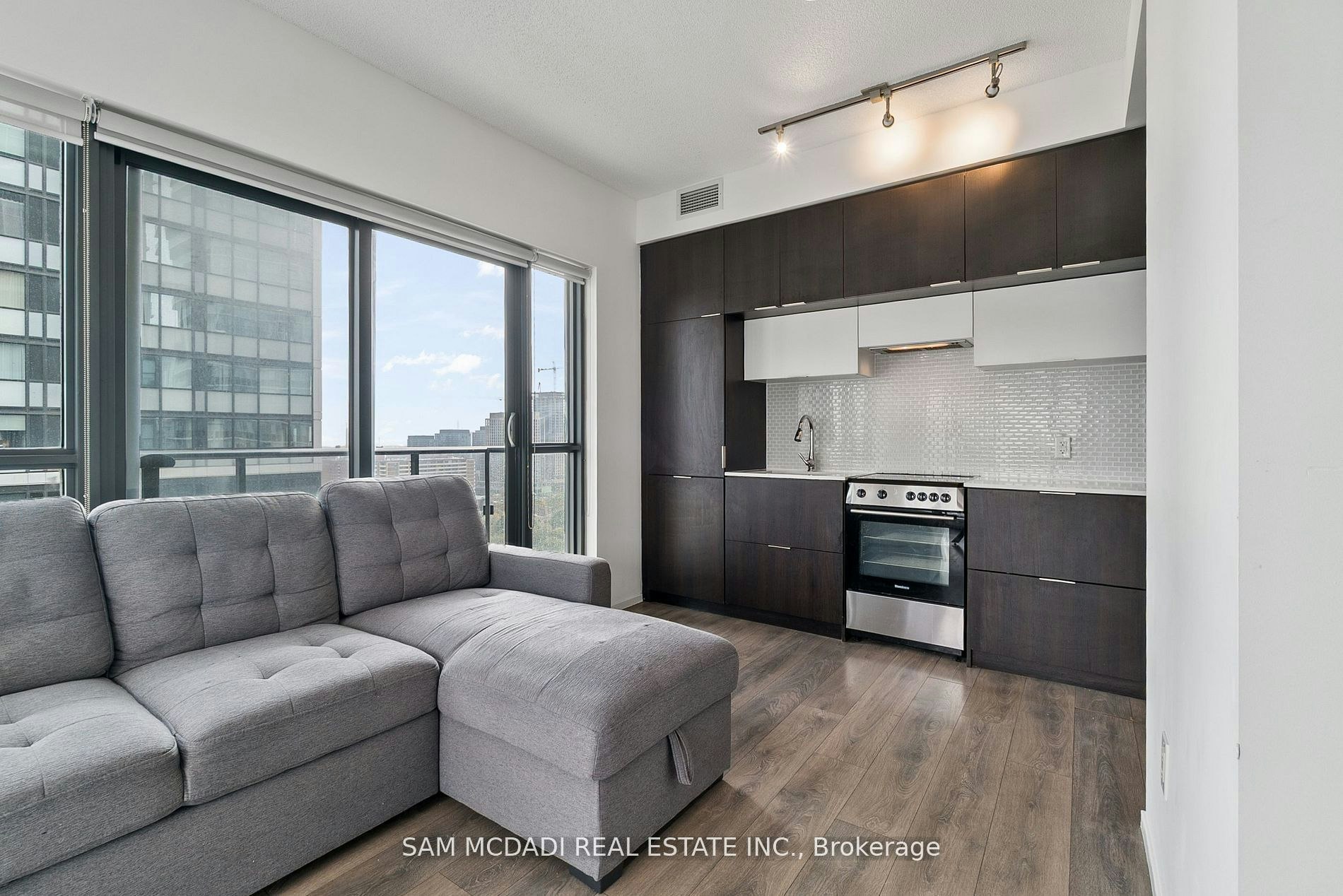 1906-159 Dundas Street E, Toronto, ON, M5B 1E4 - 6