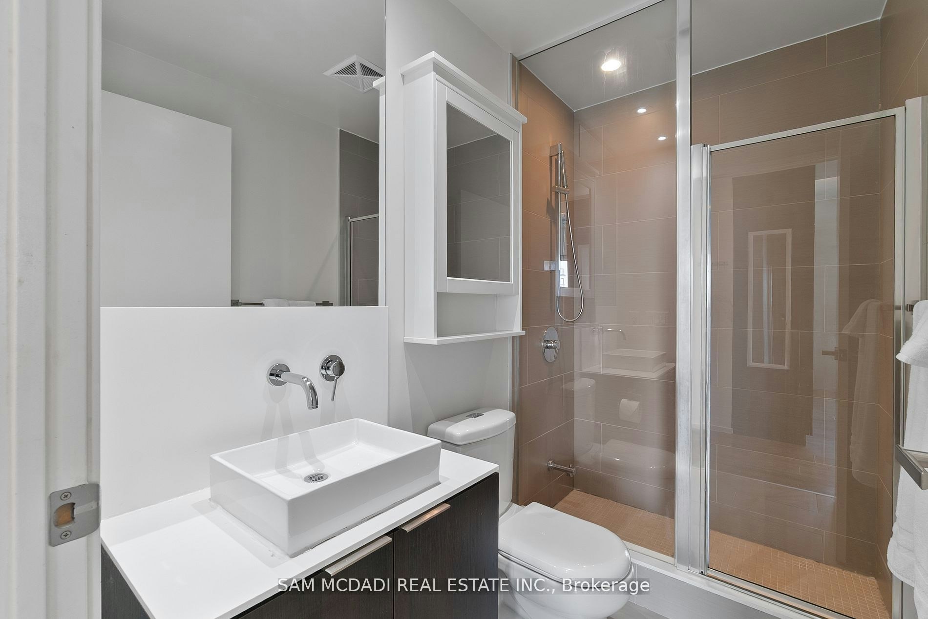 1906-159 Dundas Street E, Toronto, ON, M5B 1E4 - 8