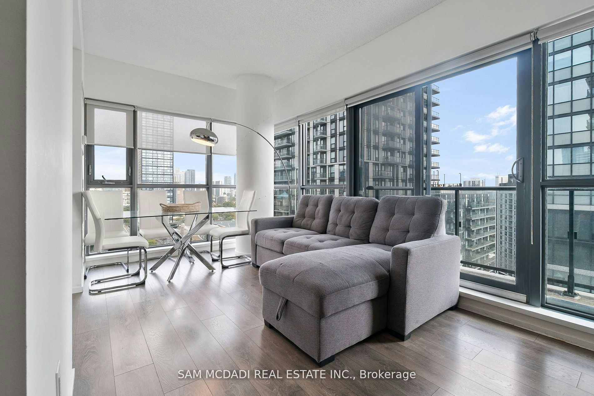 1906-159 Dundas Street E, Toronto, ON, M5B 1E4 - 3