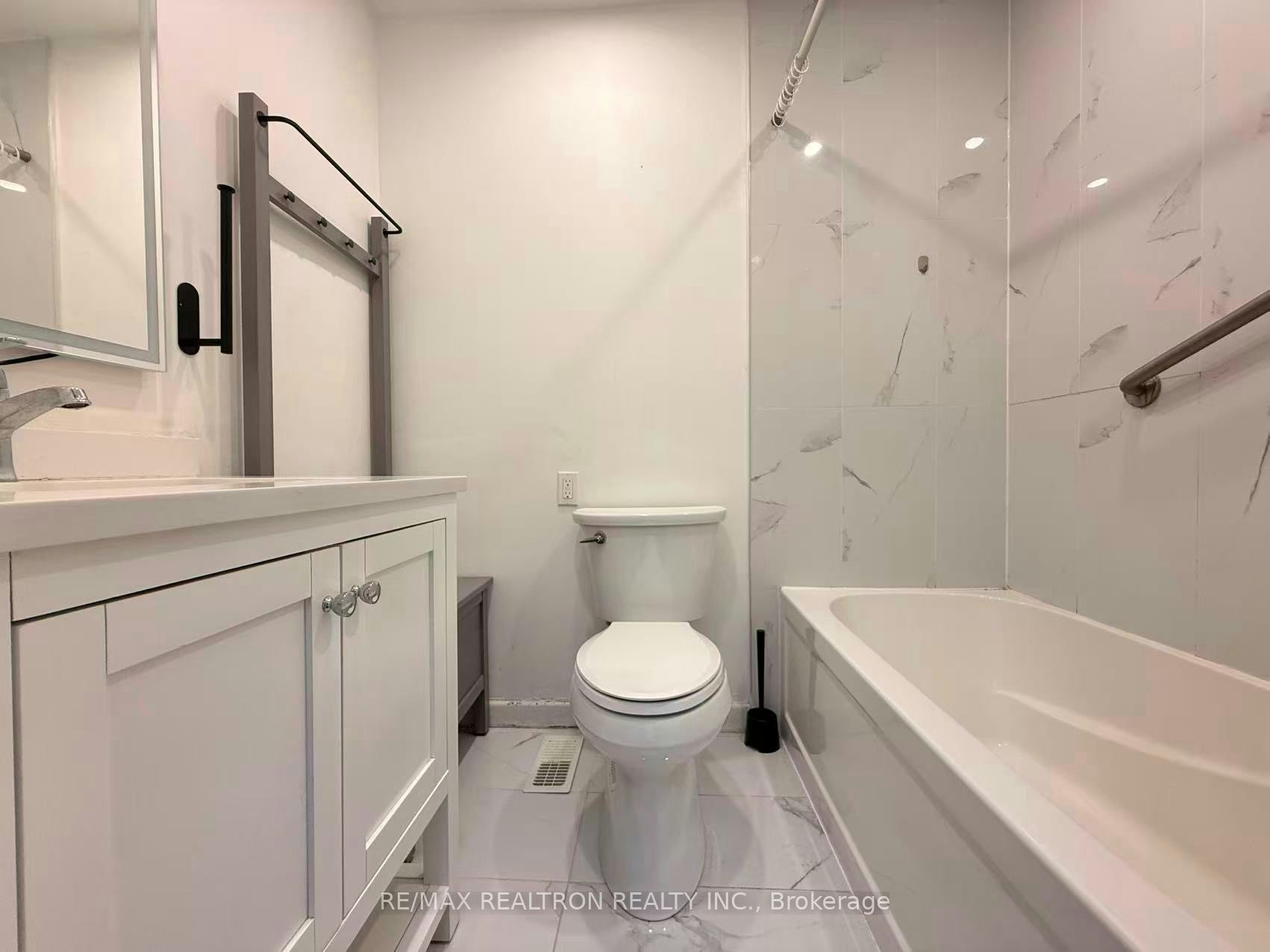 269 Finch Avenue E, Toronto, ON, M1C 2W2 - 26