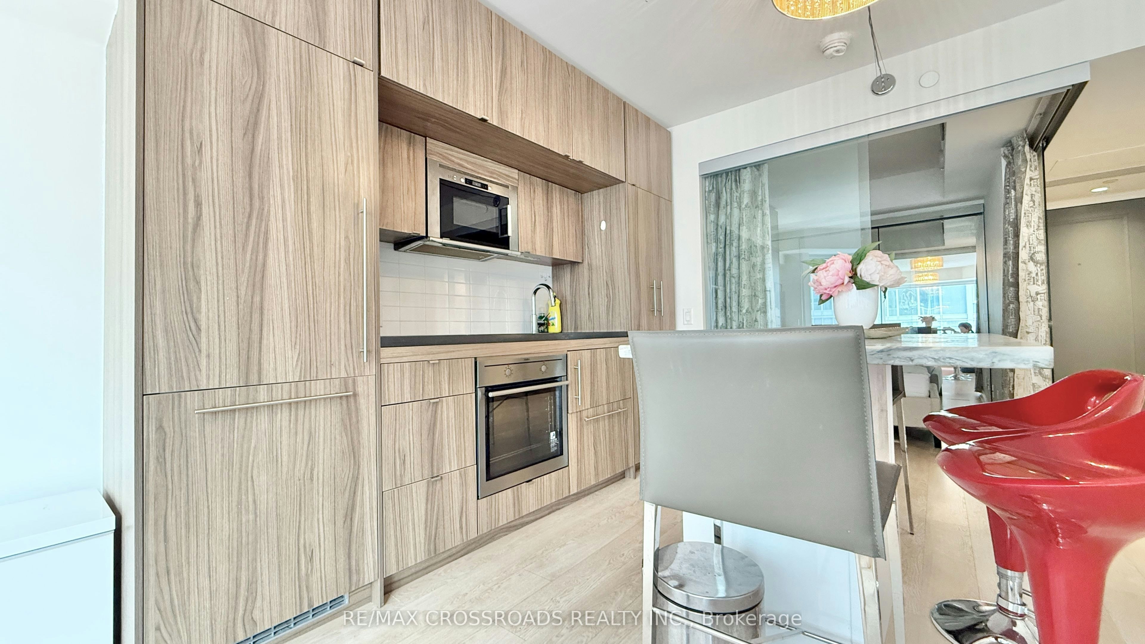 2108 (second bedroom)-155 Yorkville Avenue, Toronto, ON, M5R 0B4 - 7