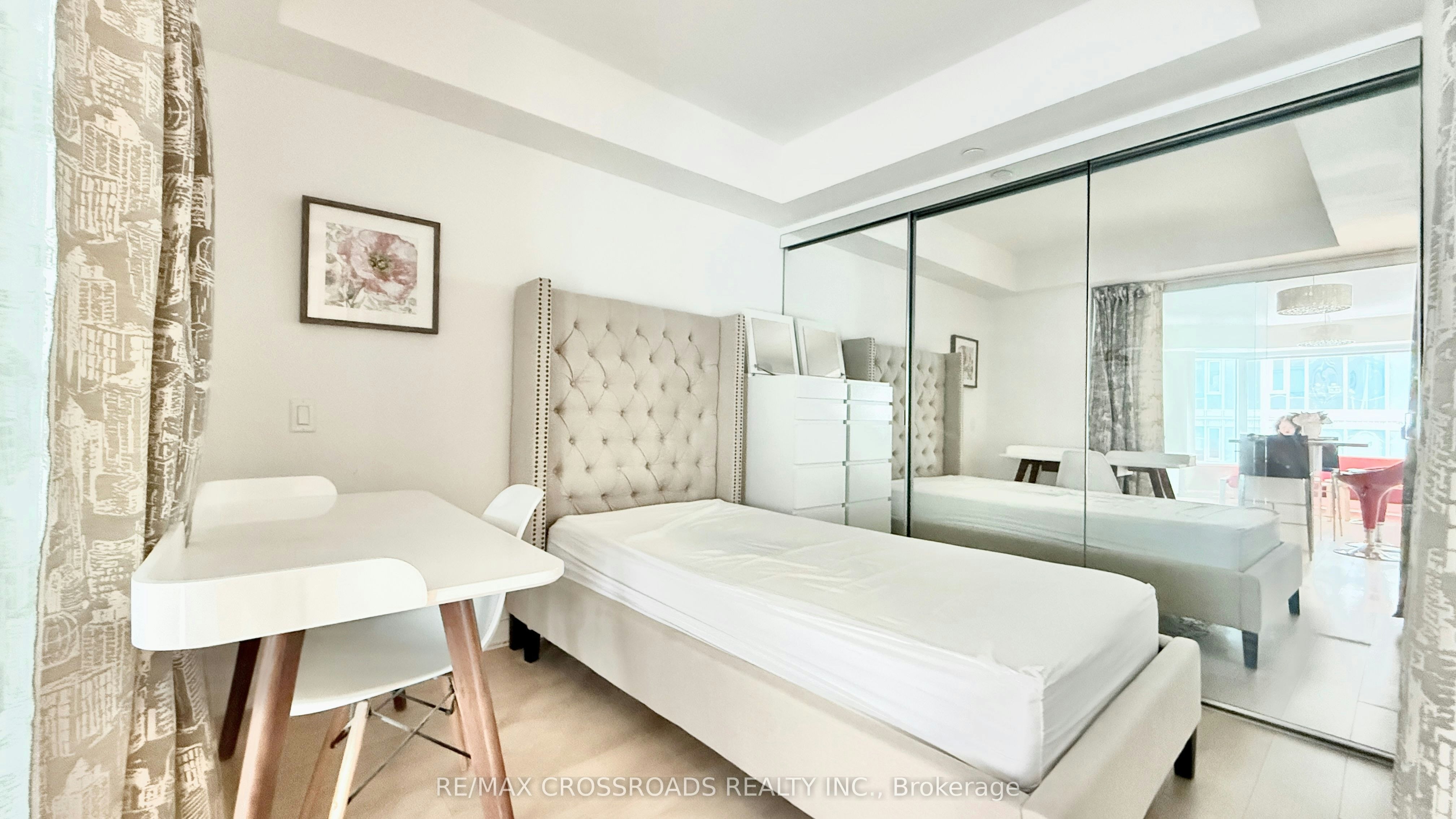 2108 (second bedroom)-155 Yorkville Avenue, Toronto, ON, M5R 0B4 - 9