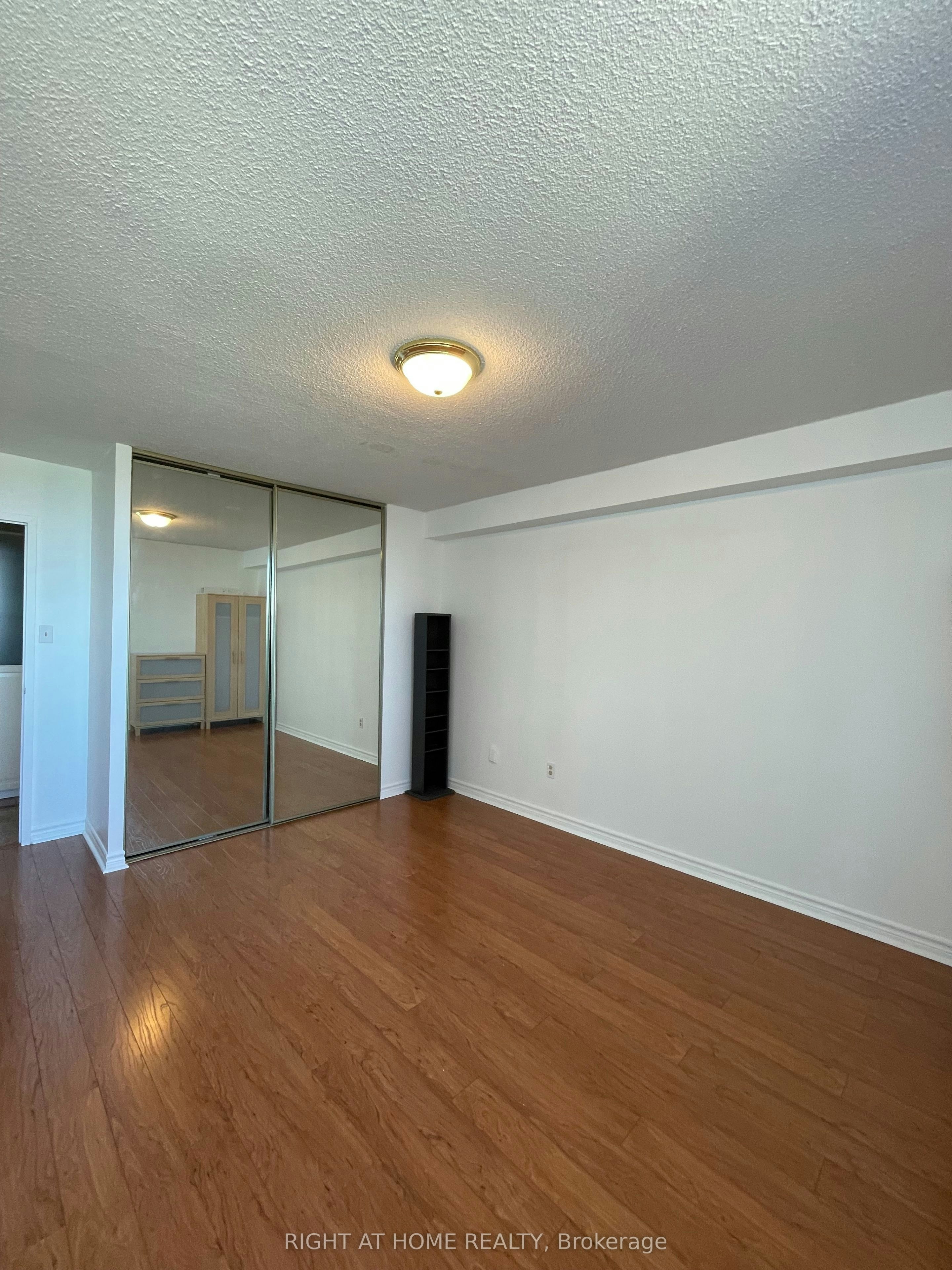 5 Old Sheppard Avenue, Toronto, ON, M2J 4K3 - 10