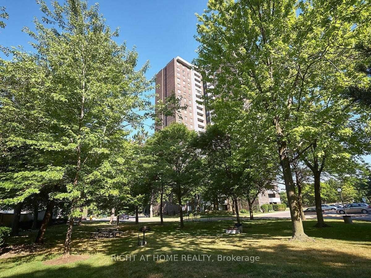 5 Old Sheppard Avenue, Toronto, ON, M2J 4K3 - 33