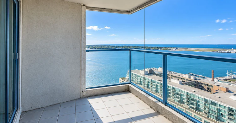3110-77 Harbour Square, Toronto, ON, M5J 2S2 - 9