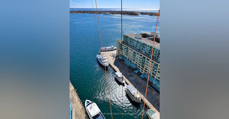 3110-77 Harbour Square, Toronto, ON, M5J 2S2 - 11