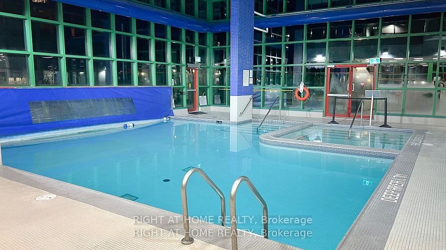3110-77 Harbour Square, Toronto, ON, M5J 2S2 - 23