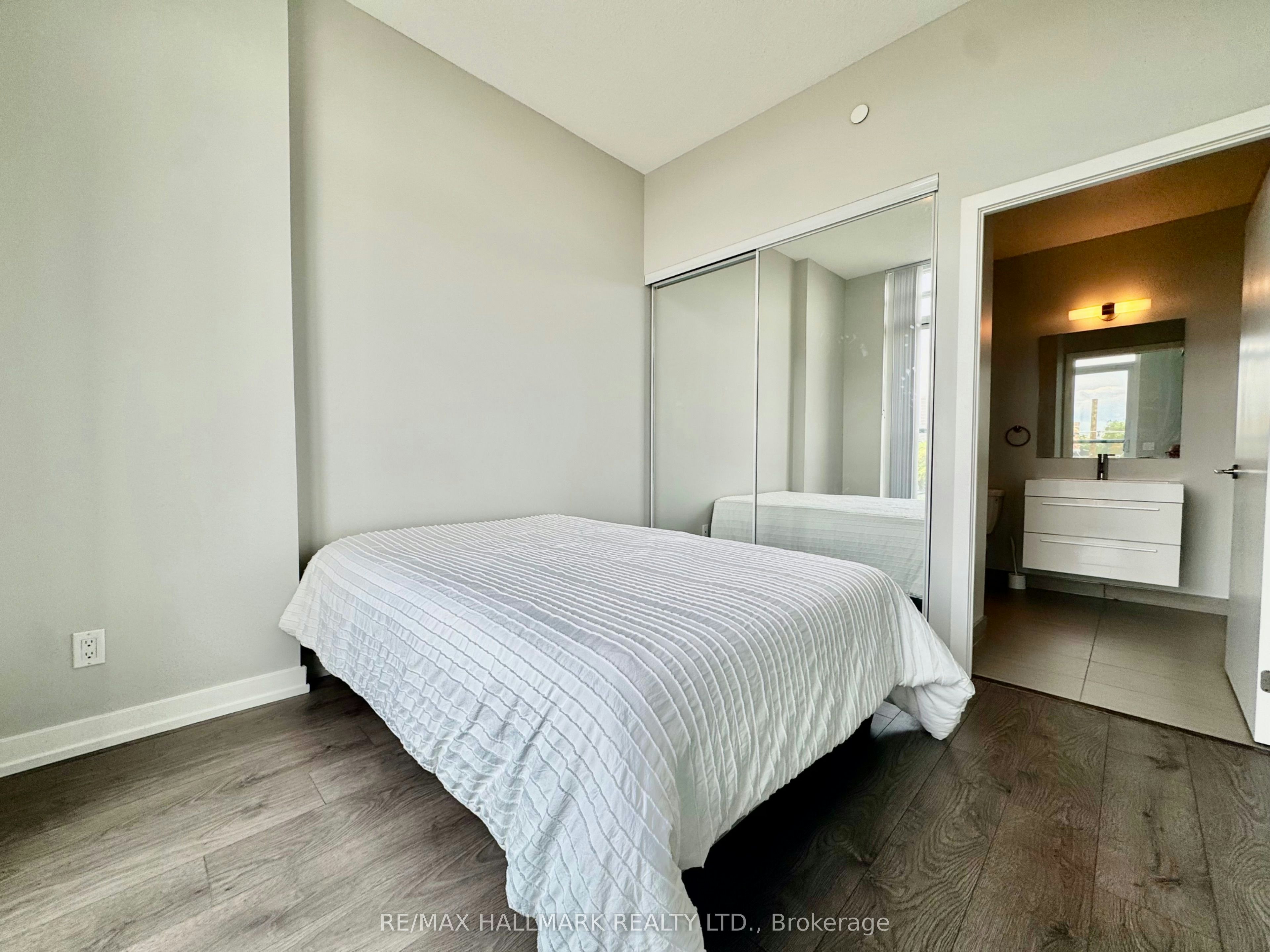 516-297 College Street, Toronto, ON, M5T 1S2 - 11