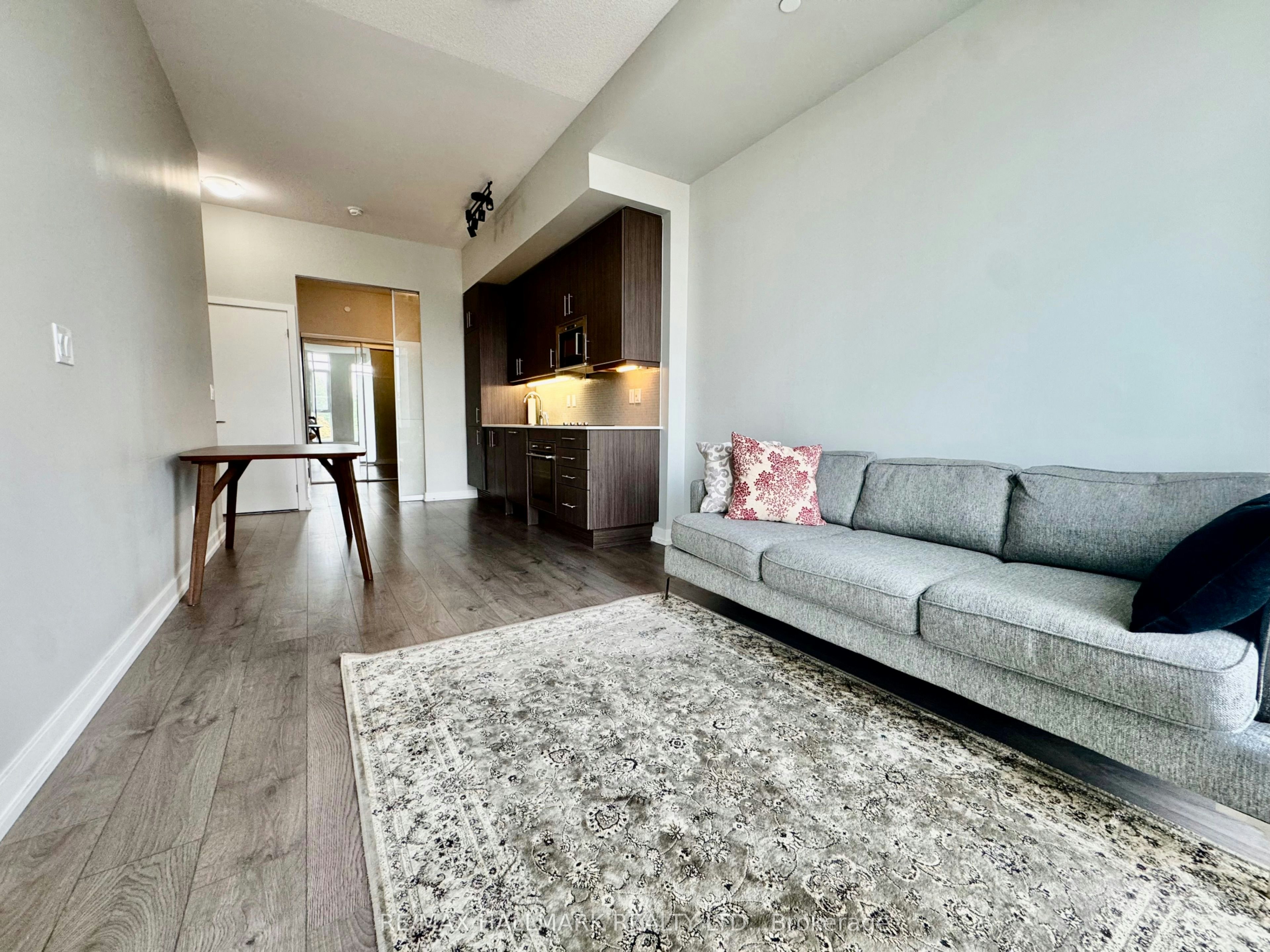 516-297 College Street, Toronto, ON, M5T 1S2 - 4