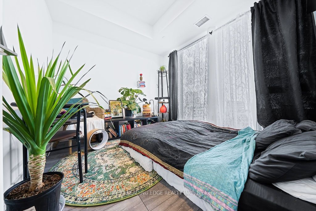 812W-225 Sumach Street, Toronto, ON, M5A 0P8 - 34