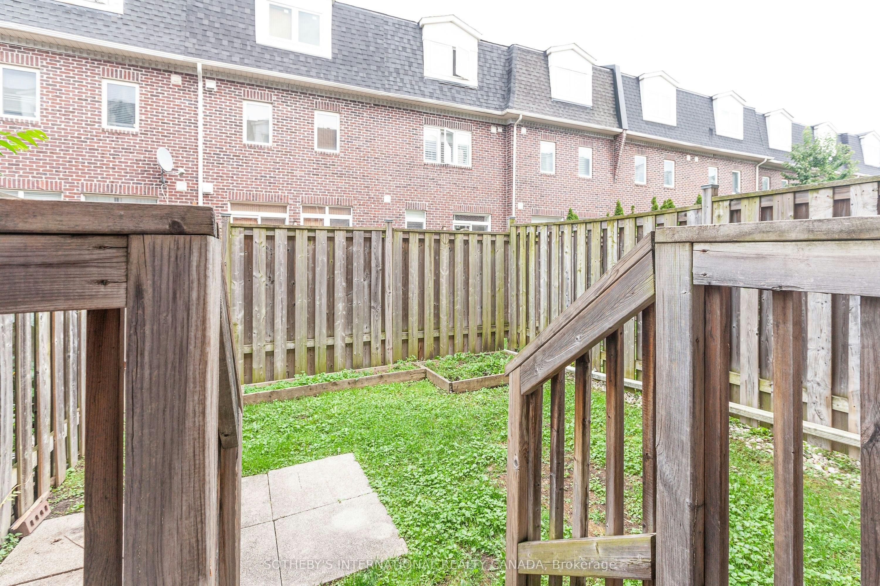 60 Routliffe Lane, Toronto, ON, M2N 0A5 - 13