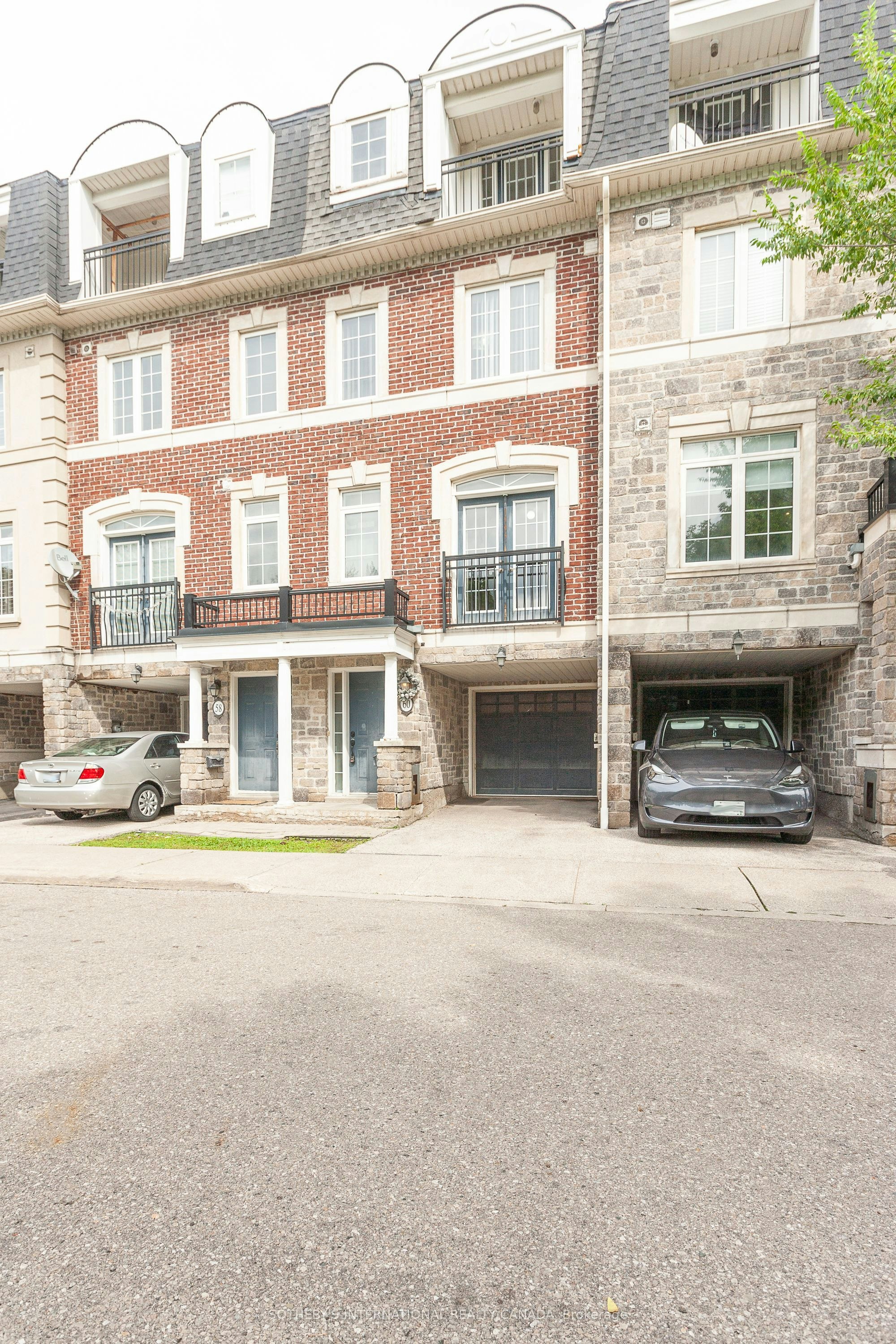 60 Routliffe Lane, Toronto, ON, M2N 0A5 - 2