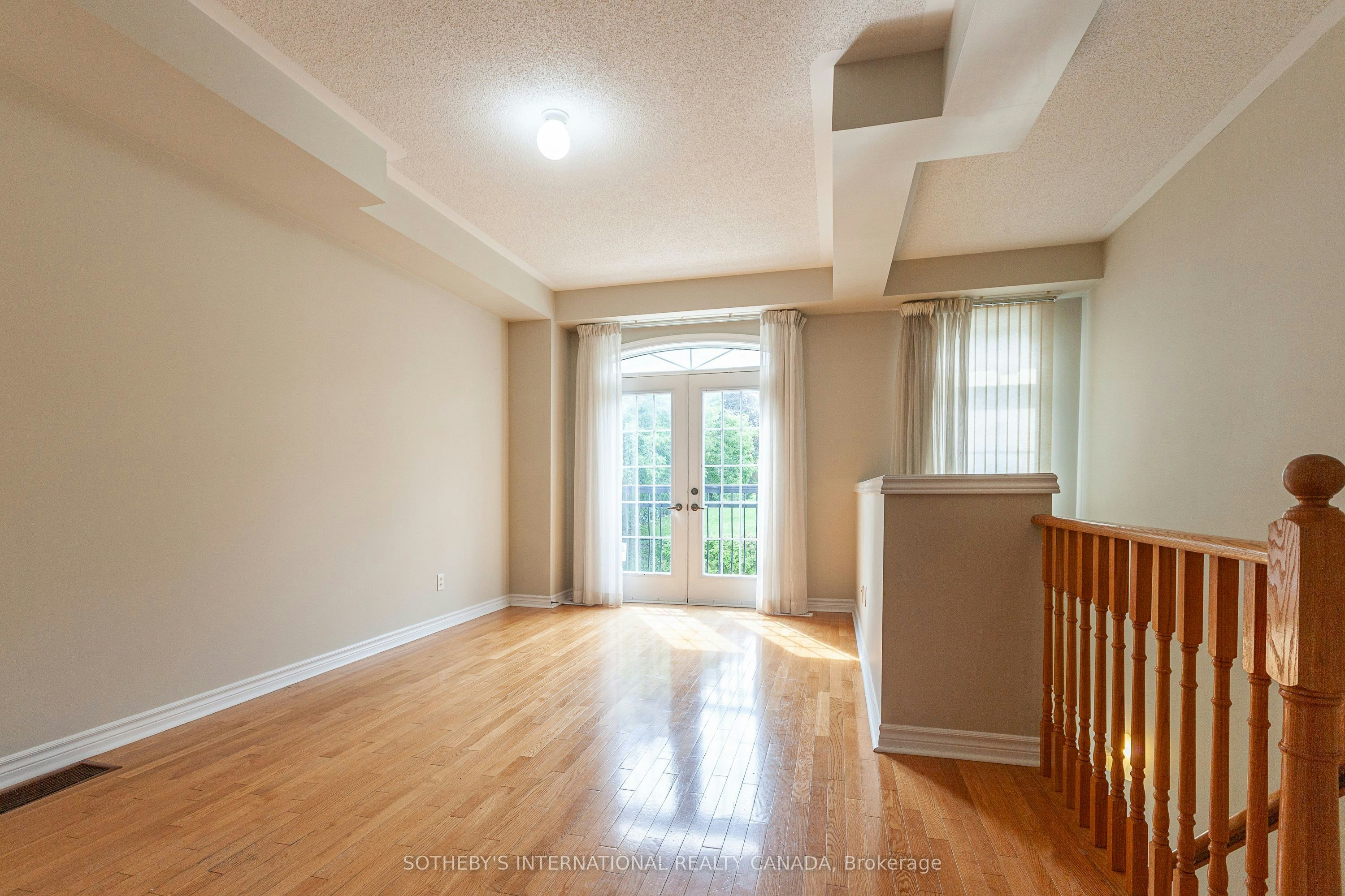 60 Routliffe Lane, Toronto, ON, M2N 0A5 - 7