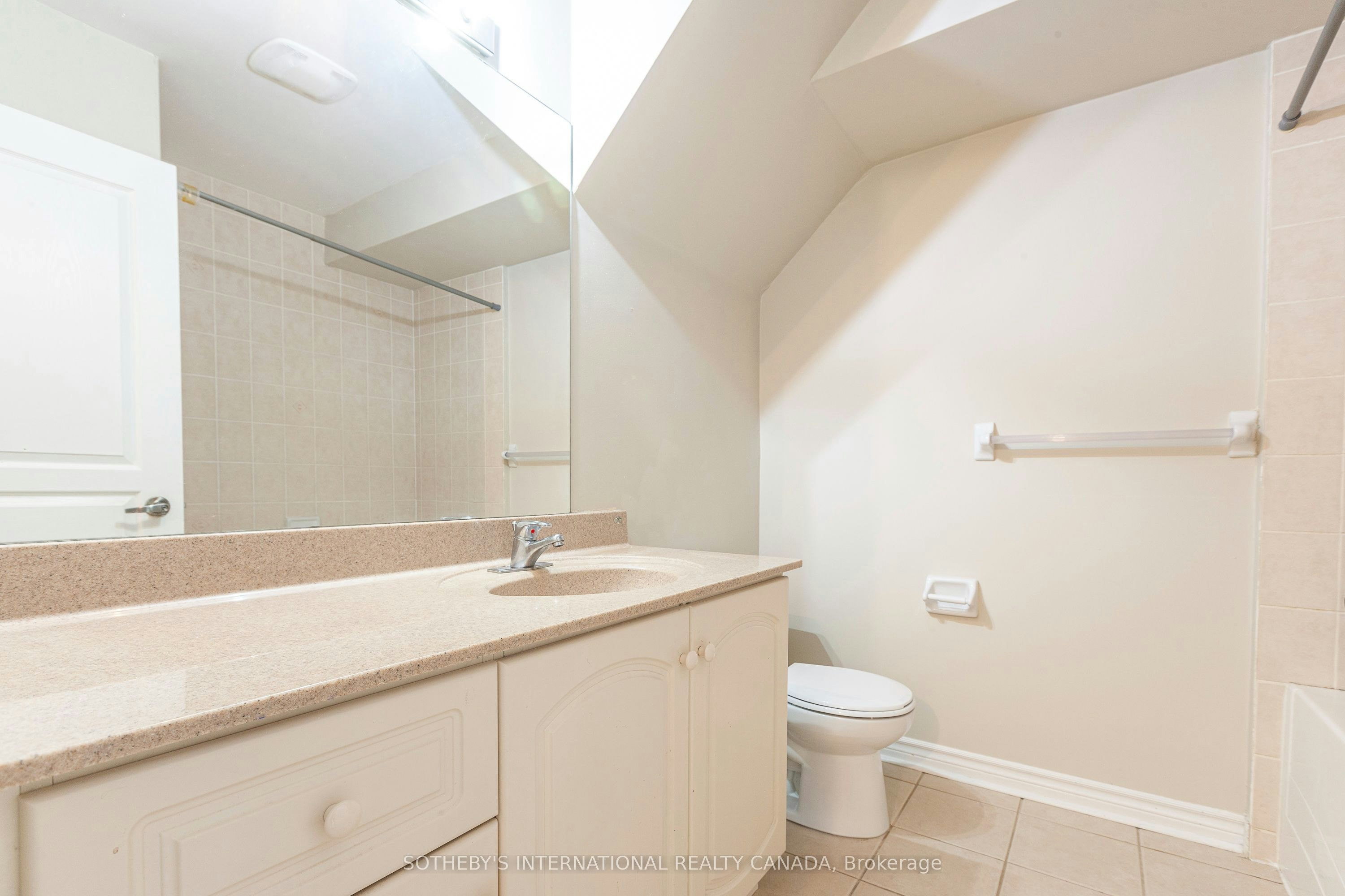 60 Routliffe Lane, Toronto, ON, M2N 0A5 - 24