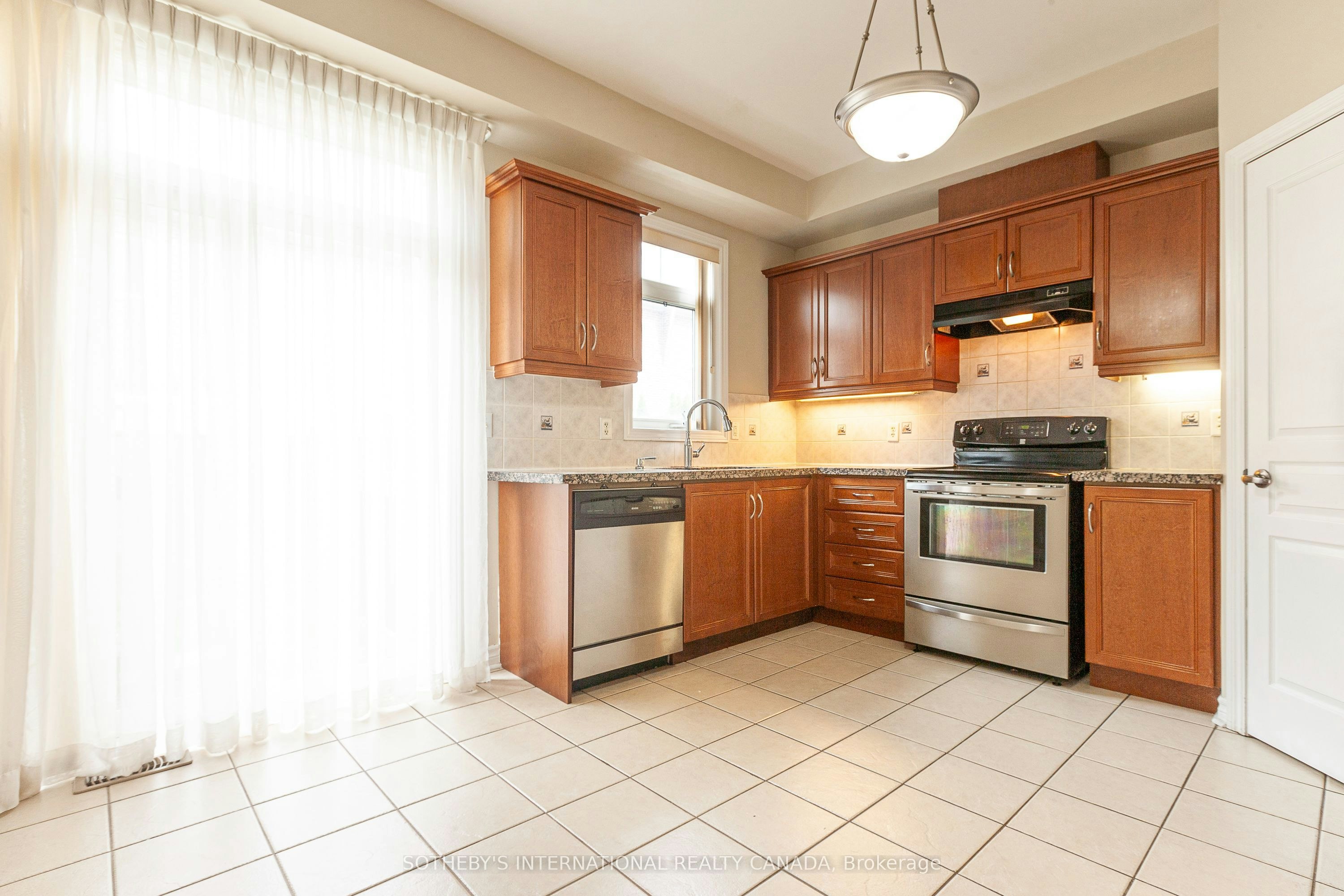60 Routliffe Lane, Toronto, ON, M2N 0A5 - 10