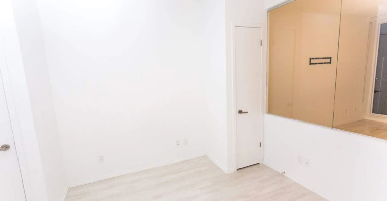 4503-197 Yonge Street, Toronto, ON, M5B 0C1 - 9