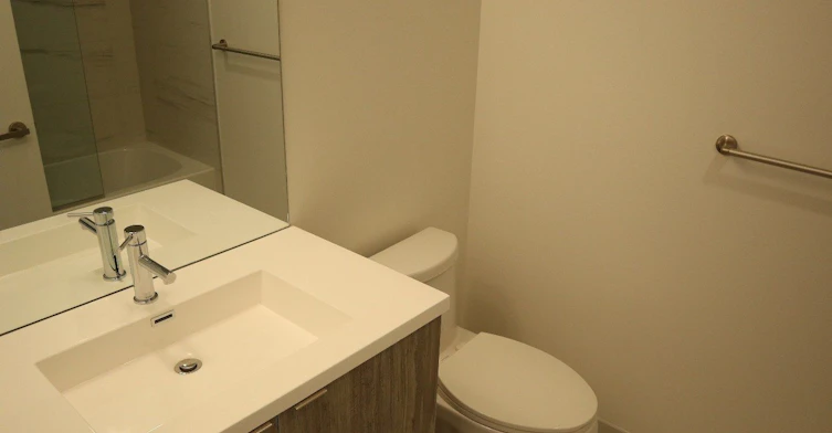 2705-138 Downes Street, Toronto, ON, M5E 0E4 - 9