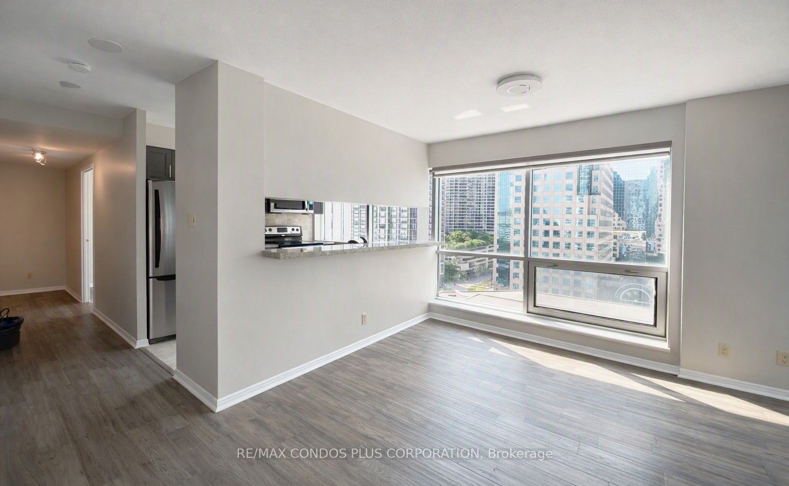 1211-10 Queens Quay W, Toronto, ON, M5J 2R9 - 4