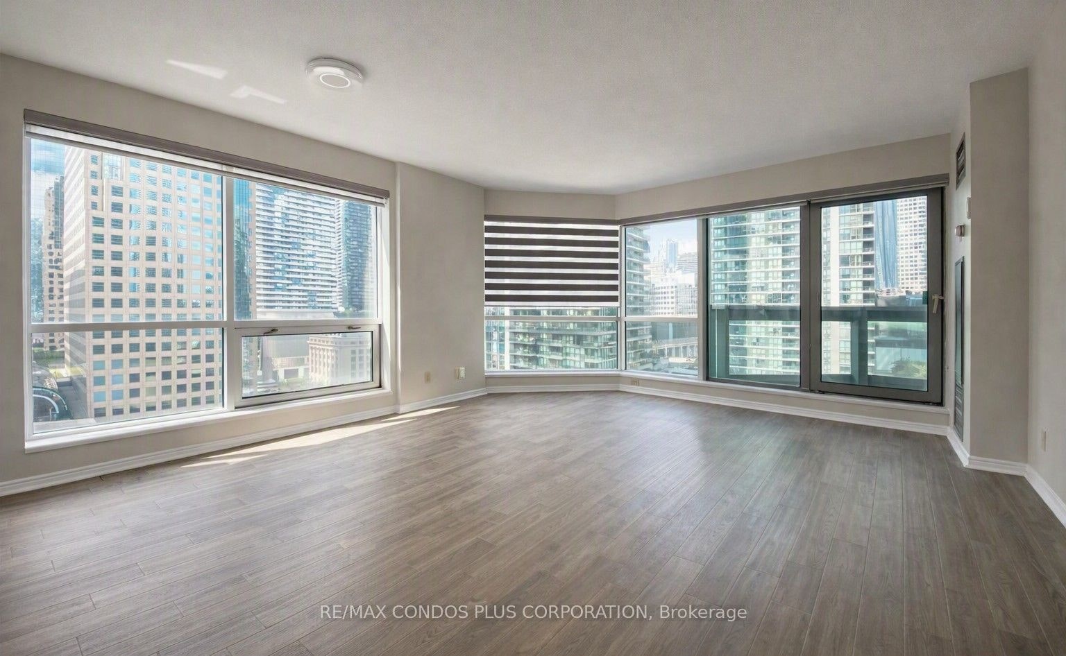 1211-10 Queens Quay W, Toronto, ON, M5J 2R9 - 2