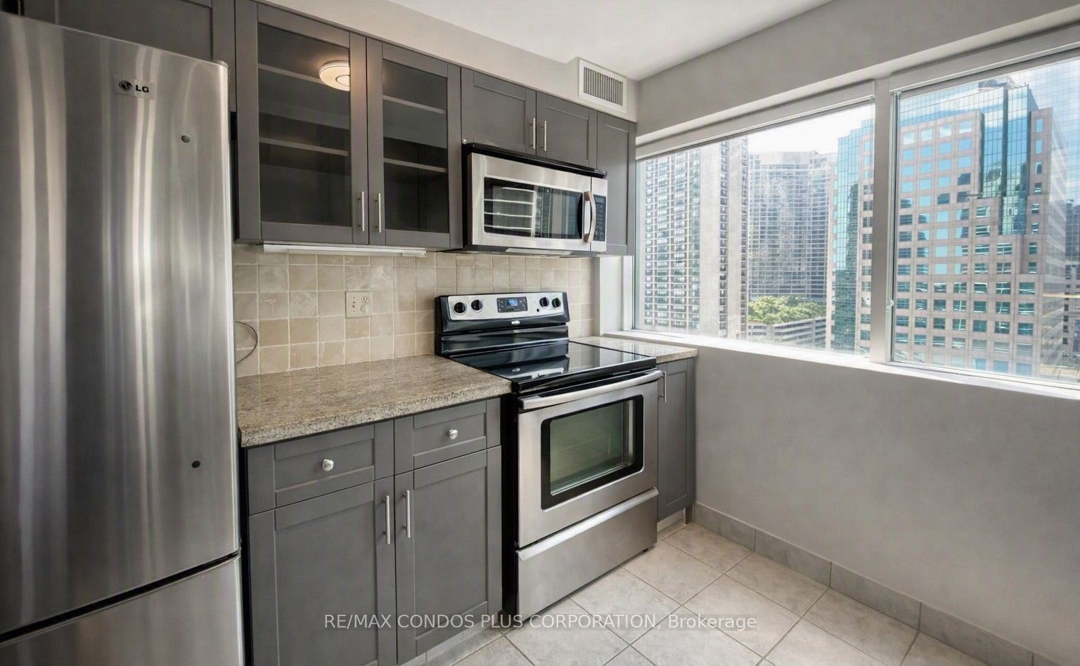1211-10 Queens Quay W, Toronto, ON, M5J 2R9 - 8