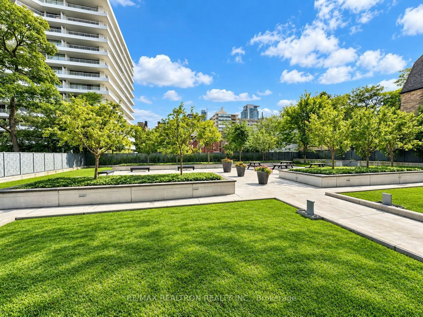 102-485 Huron Street, Toronto, ON, M5R 2R5 - 15
