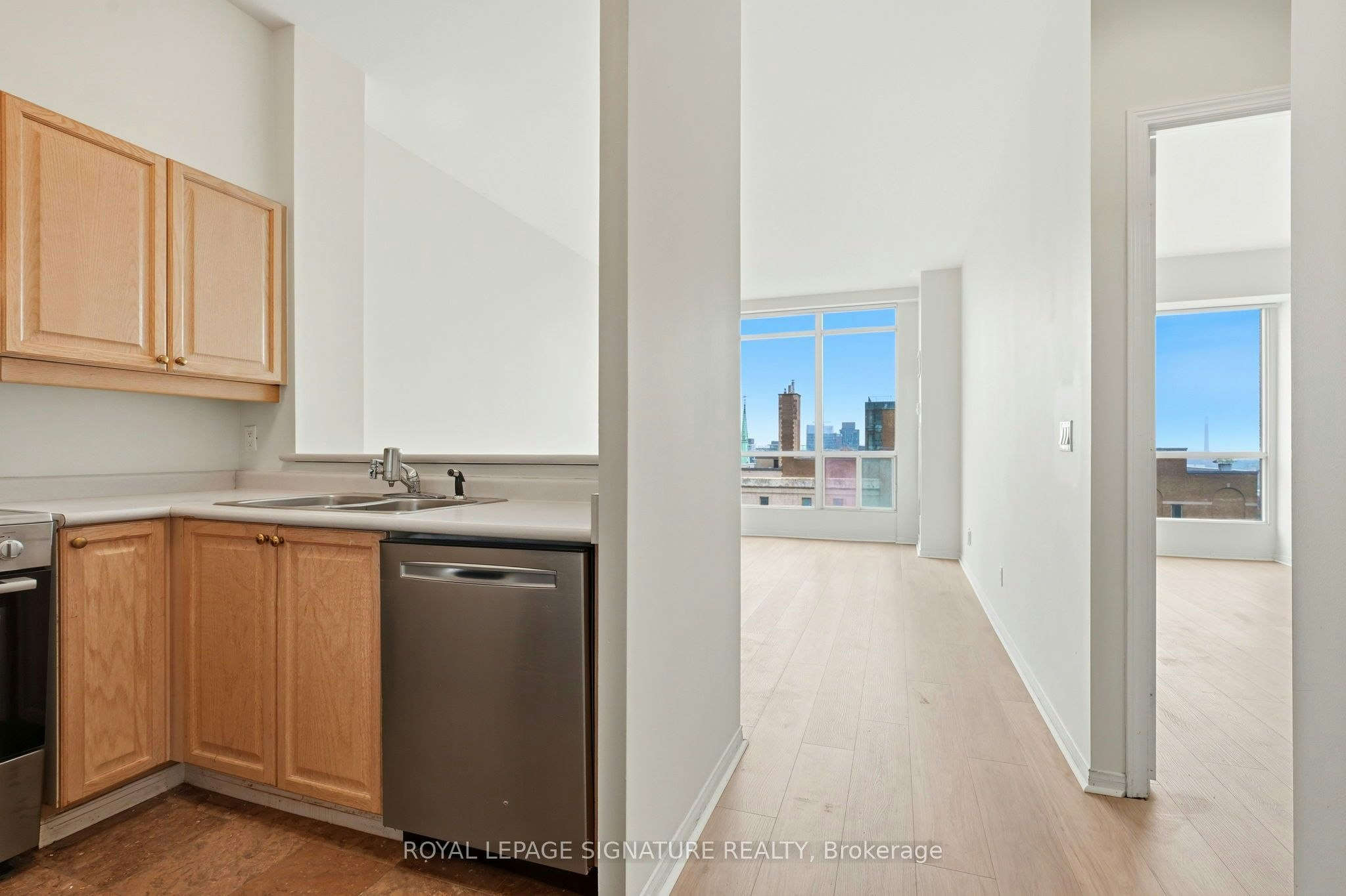 2014-7 King Street E, Toronto, ON, M5C 3C5 - 3