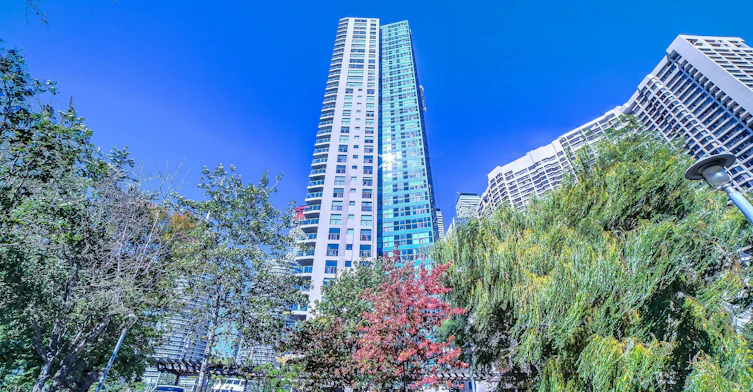 1207-99 Harbour Square, Toronto, ON, M5J 2H2