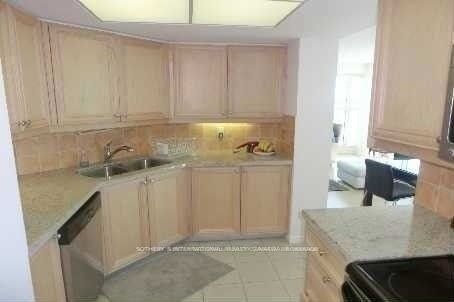 1207-99 Harbour Square, Toronto, ON, M5J 2H2 - 6