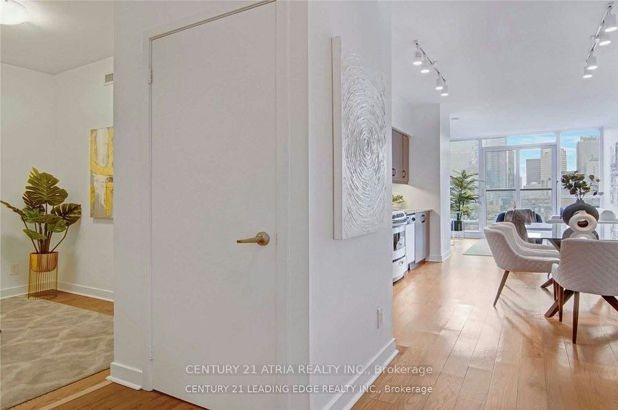 913-320 Richmond Street E, Toronto, ON, M5A 1P9 - 5