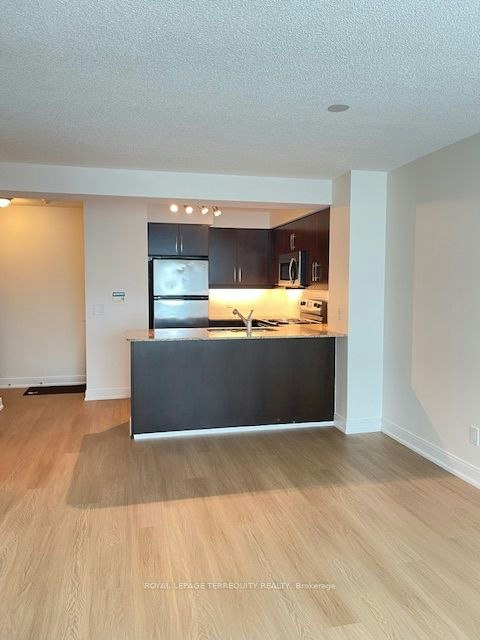706-1 Scott Street, Toronto, ON, M5E 1A1 - 2