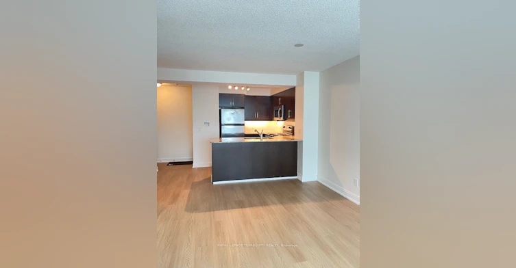 706-1 Scott Street, Toronto, ON, M5E 1A1 - 2