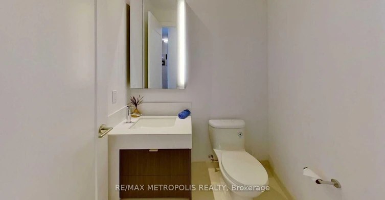 6101-10 York Street, Toronto, ON, M5J 2L9 - 10