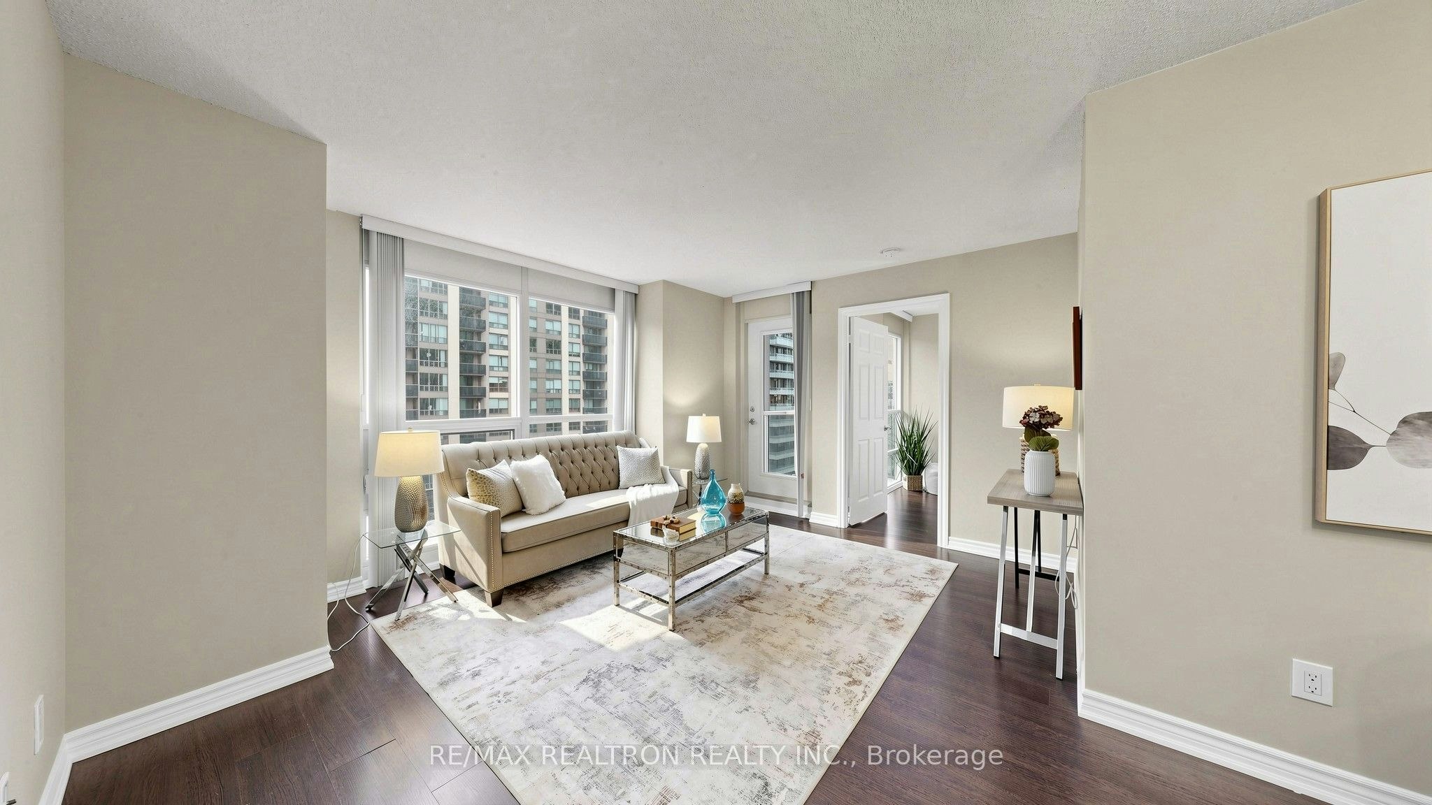 1212-761 Bay Street, Toronto, ON, M5G 2R2