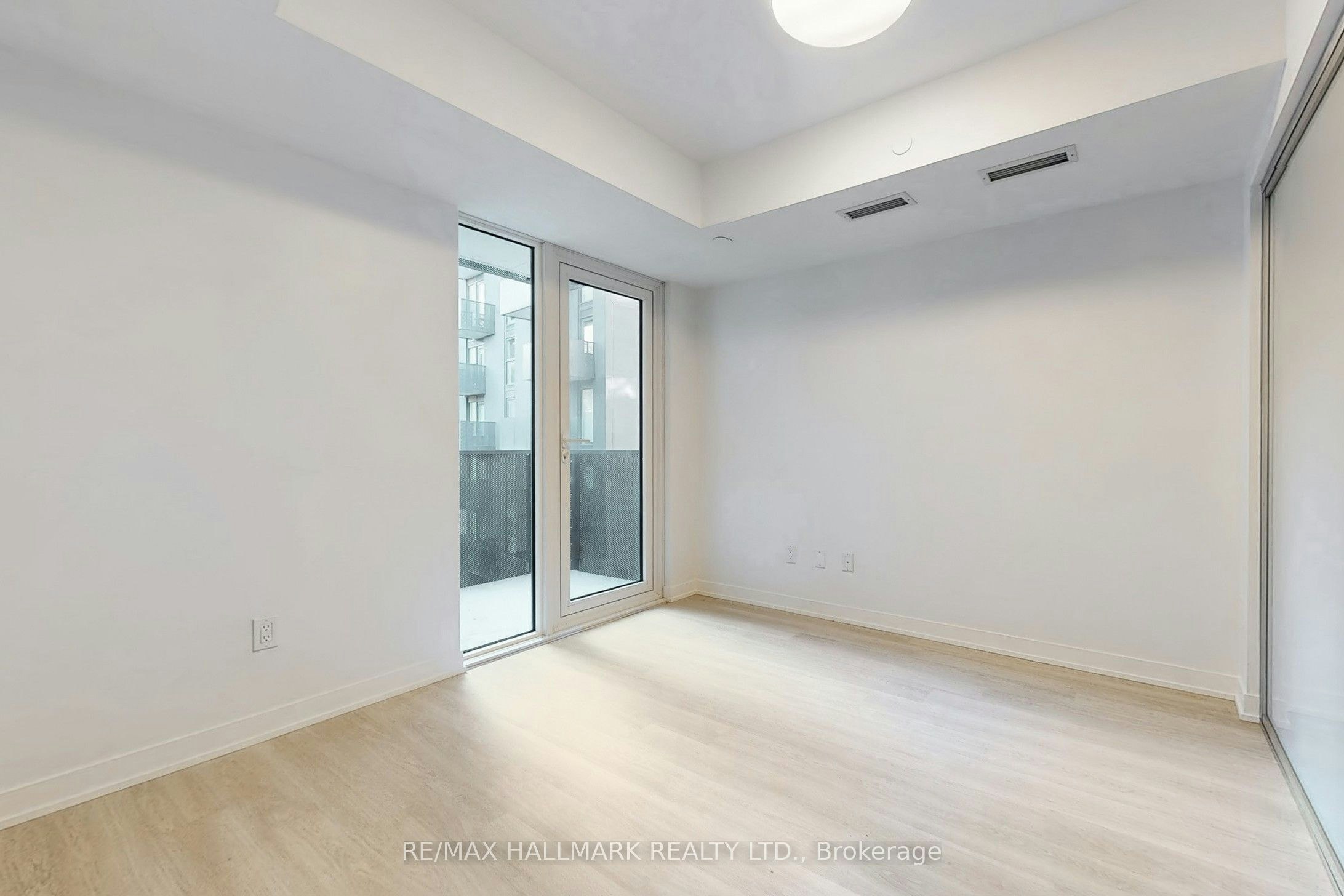 424-500 Wilson Avenue, Toronto, ON, M3H 0E5 - 5