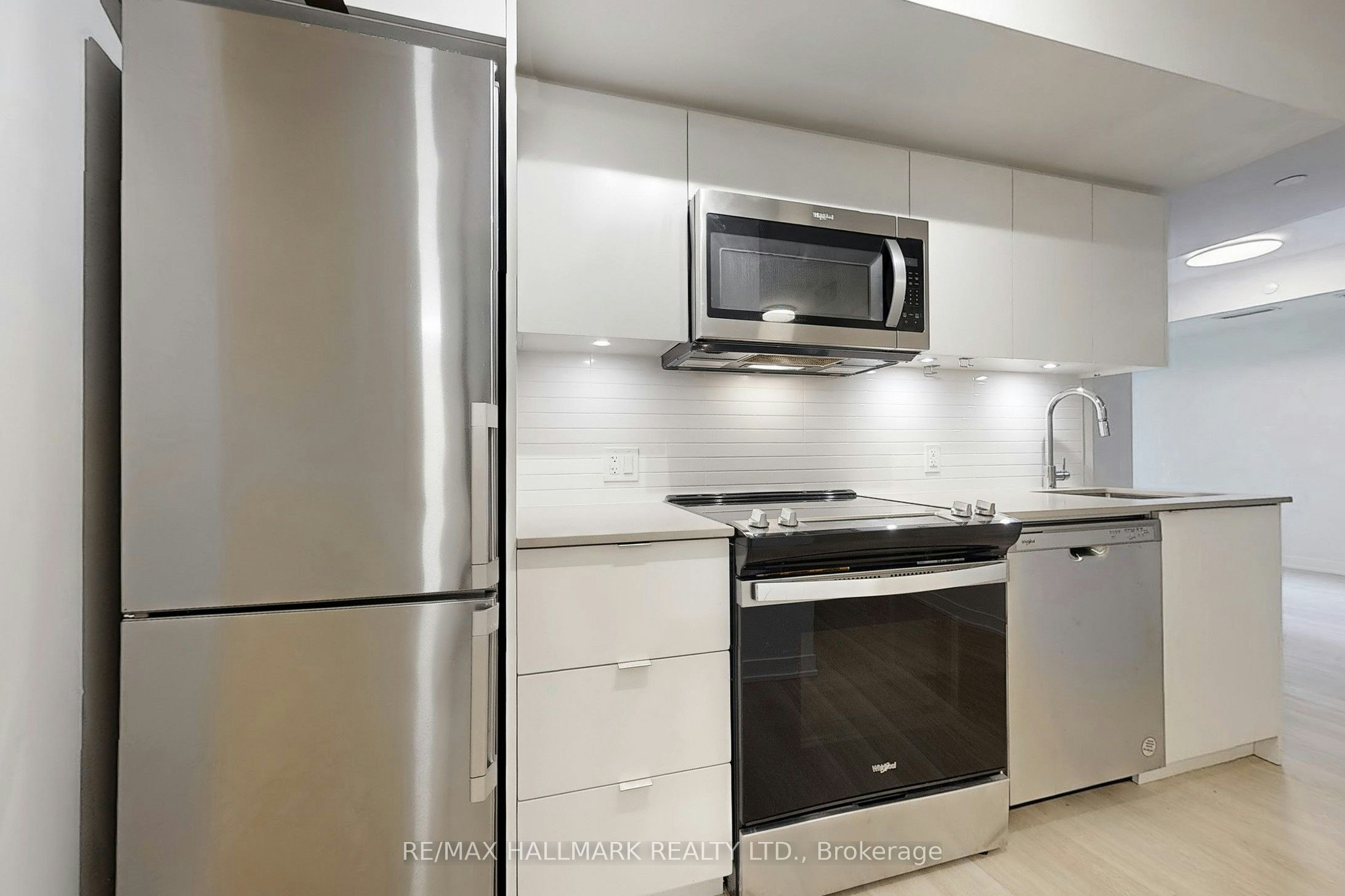 424-500 Wilson Avenue, Toronto, ON, M3H 0E5 - 9