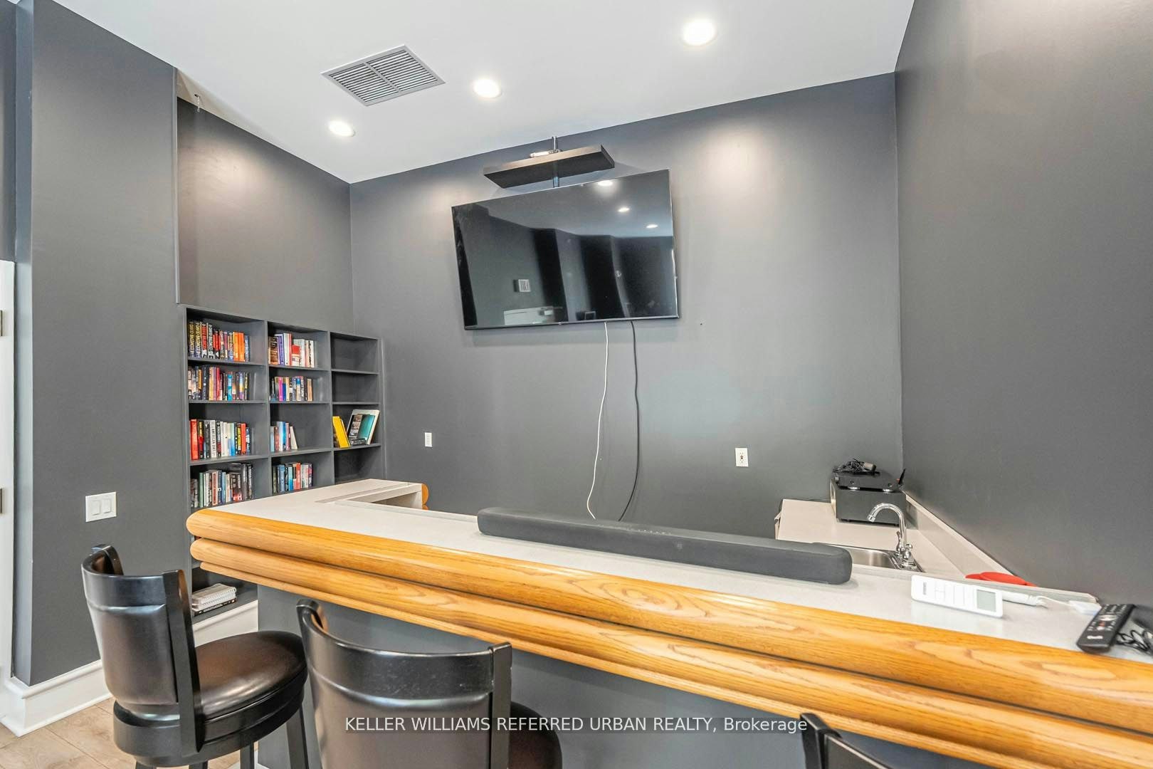 1209-21 Overlea Boulevard, Toronto, ON, M4H 1P2 - 32