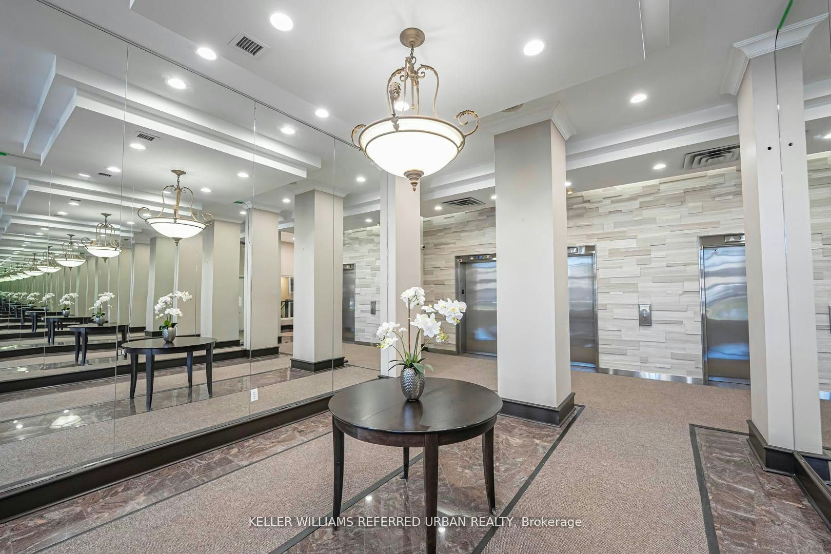 1209-21 Overlea Boulevard, Toronto, ON, M4H 1P2 - 4