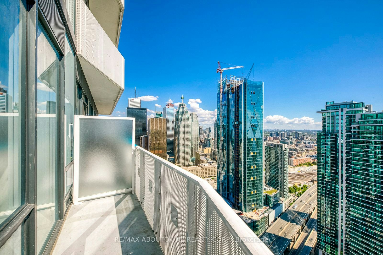 4906-88 Harbour Street, Toronto, ON, M5J 0C3 - 27