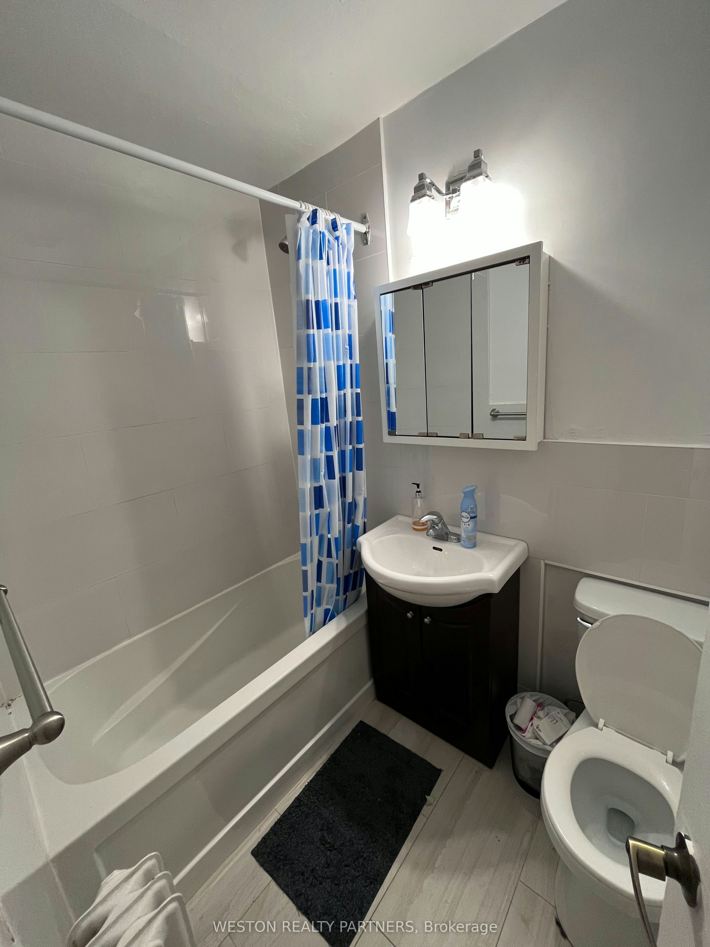 102-88 Wellesley Street E, Toronto, ON, M4Y 1H4 - 5