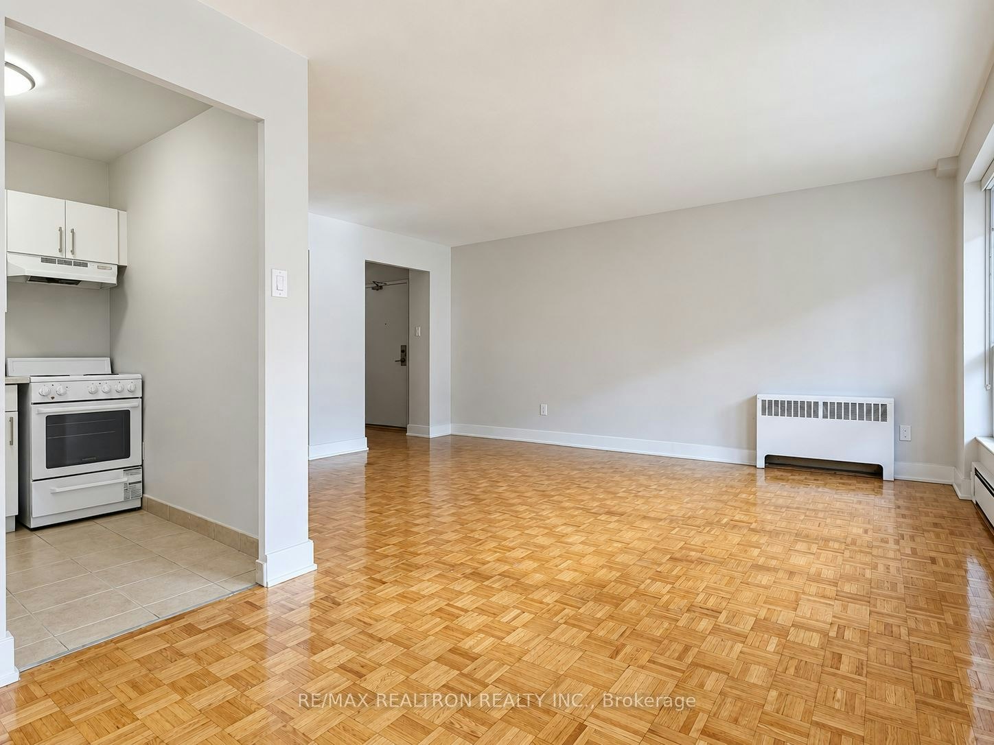 201-1291 Bayview Avenue, Toronto, ON, M4G 2Z9