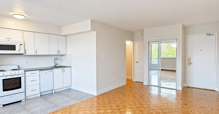 503-276 St George Street, Toronto, ON, M5R 2P6 - 2