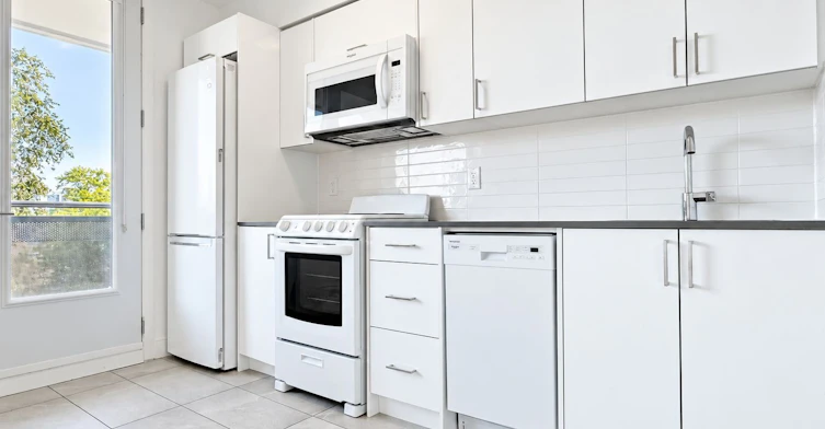 503-276 St George Street, Toronto, ON, M5R 2P6 - 3