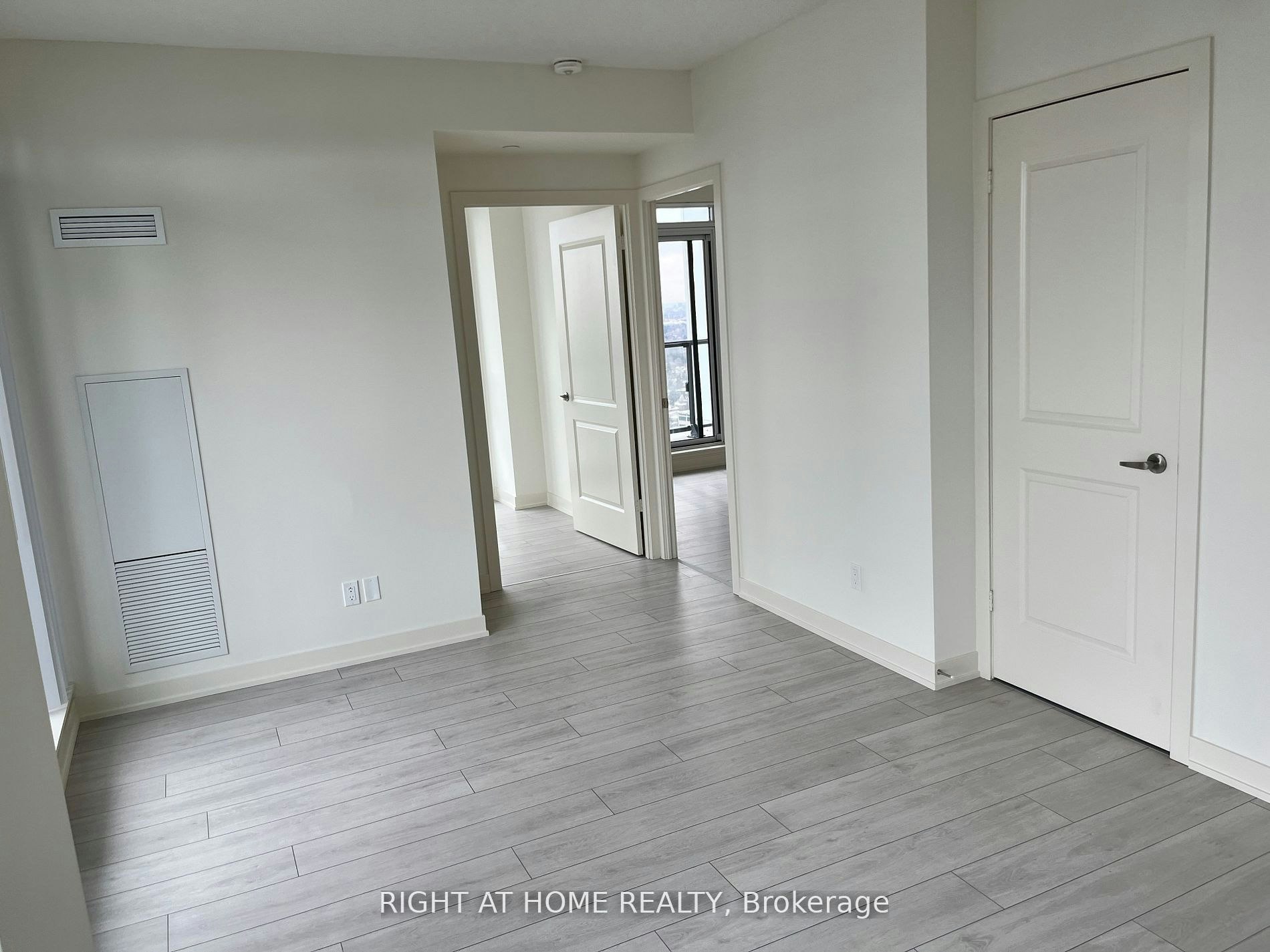 2906-4955 Yonge Street, Toronto, ON, M3N 0L8 - 8