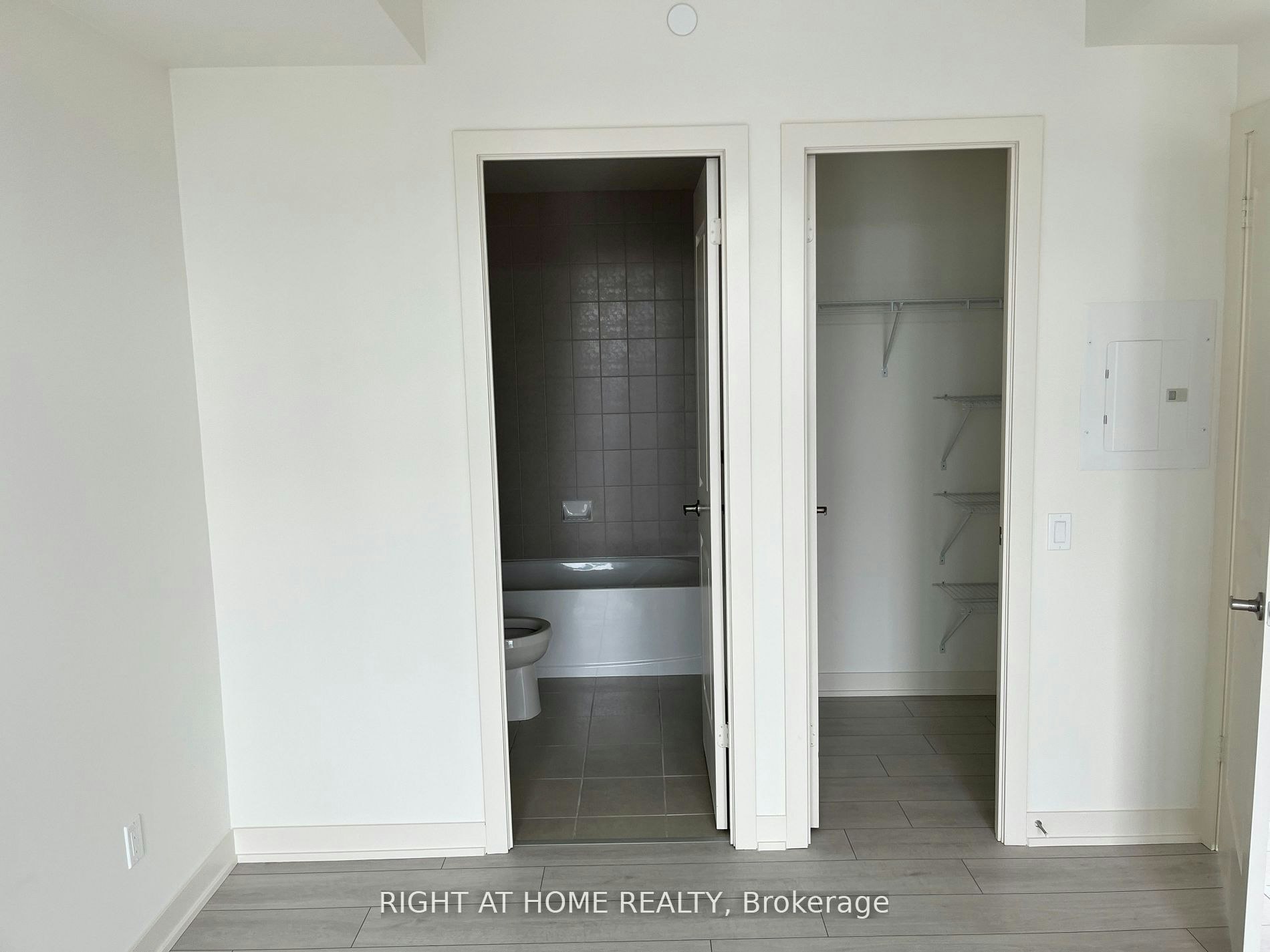 2906-4955 Yonge Street, Toronto, ON, M3N 0L8 - 16