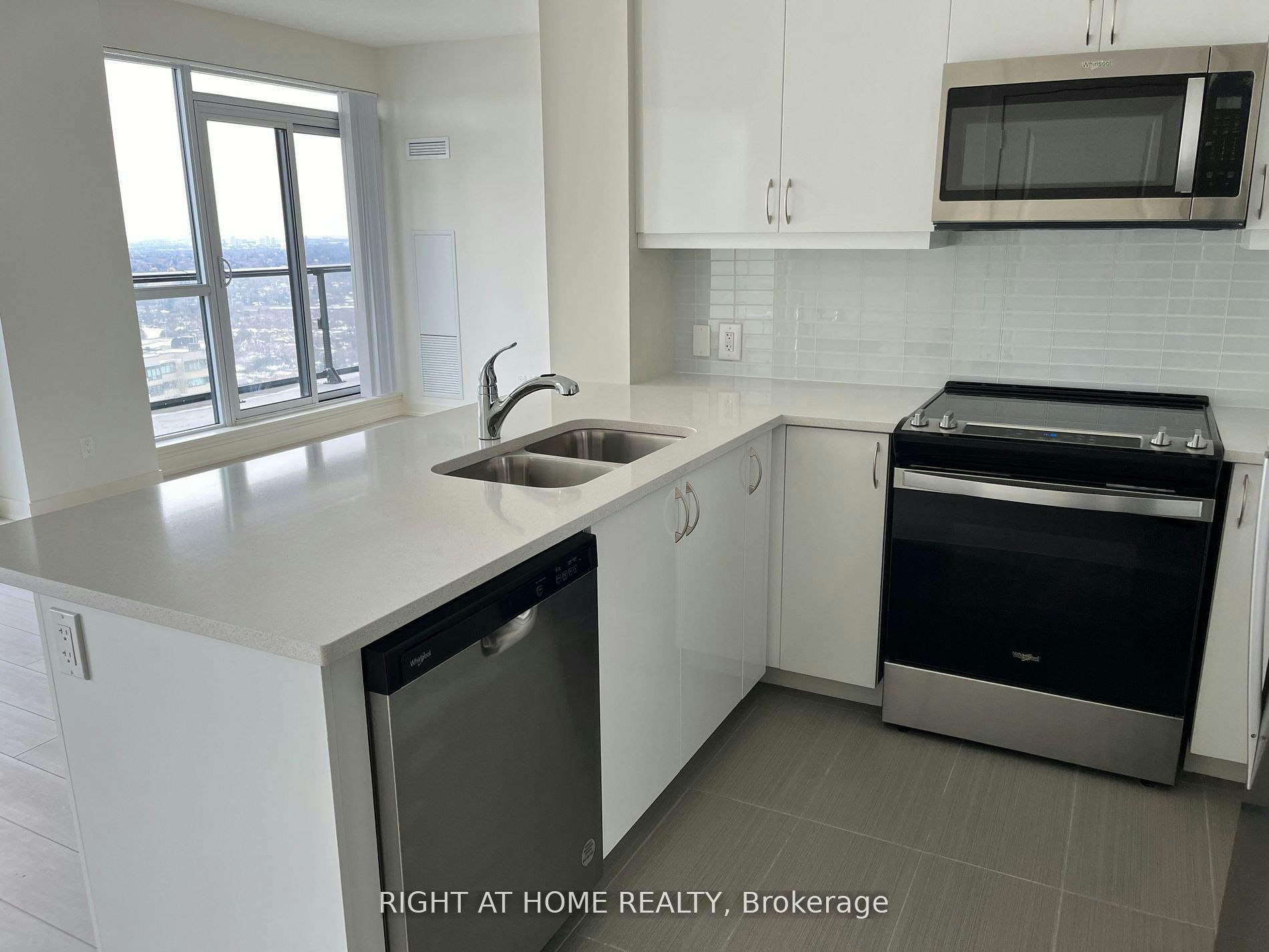 2906-4955 Yonge Street, Toronto, ON, M3N 0L8 - 7