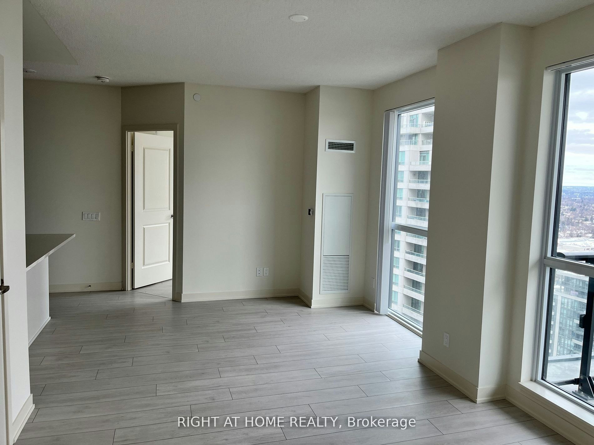 2906-4955 Yonge Street, Toronto, ON, M3N 0L8 - 25