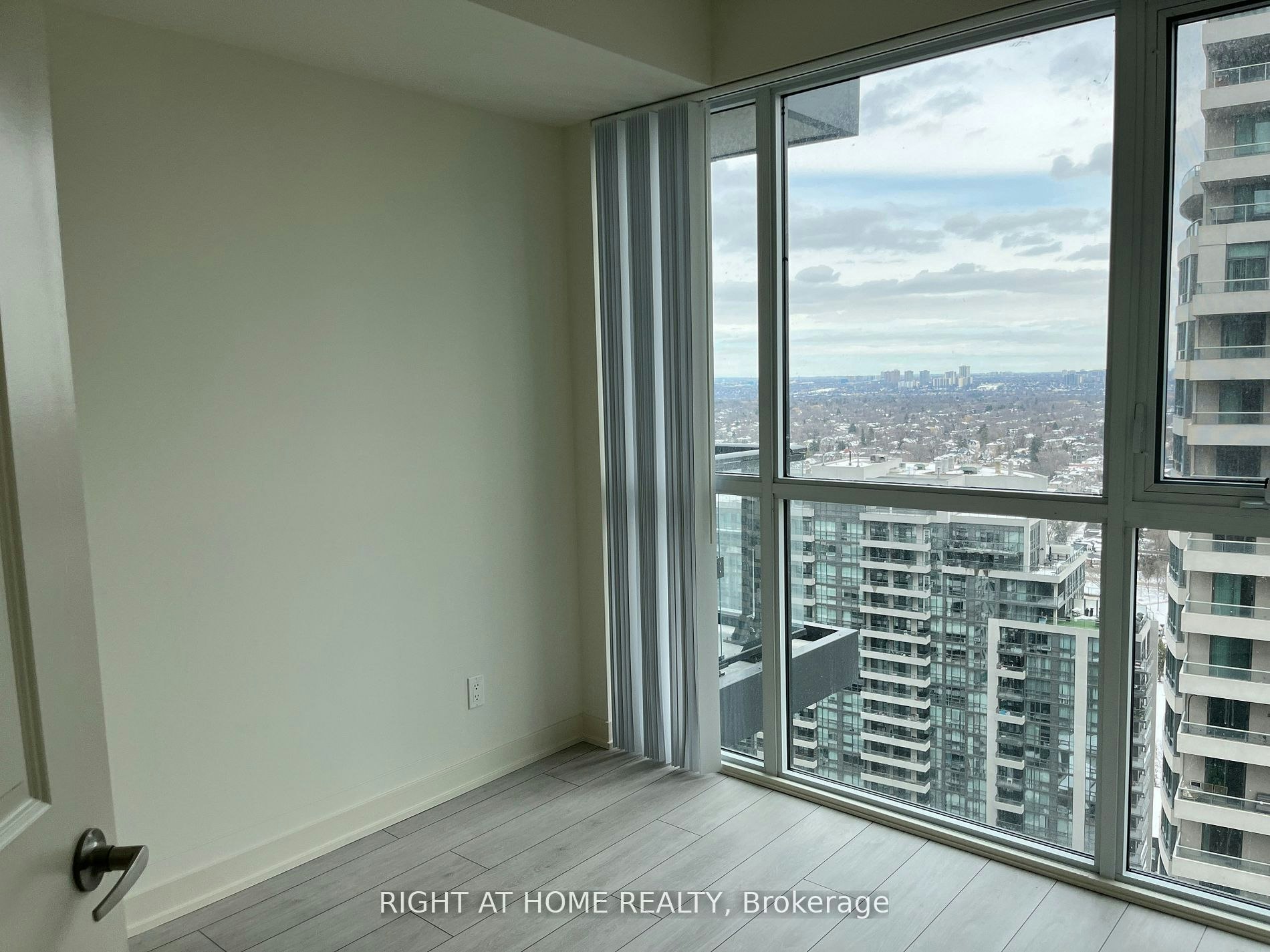2906-4955 Yonge Street, Toronto, ON, M3N 0L8 - 26