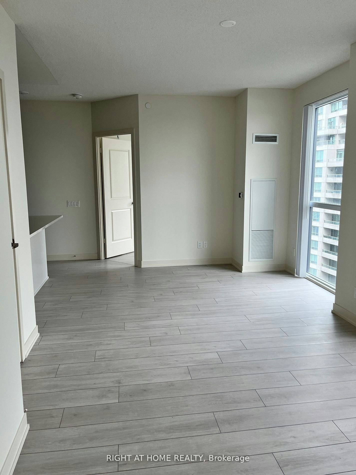 2906-4955 Yonge Street, Toronto, ON, M3N 0L8 - 10